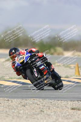 media/Oct-02-2025-Racers Edge (Thu) [[2c91cb6ab3]]/2-A Group/Session 3-Turn 7 (1130am)/